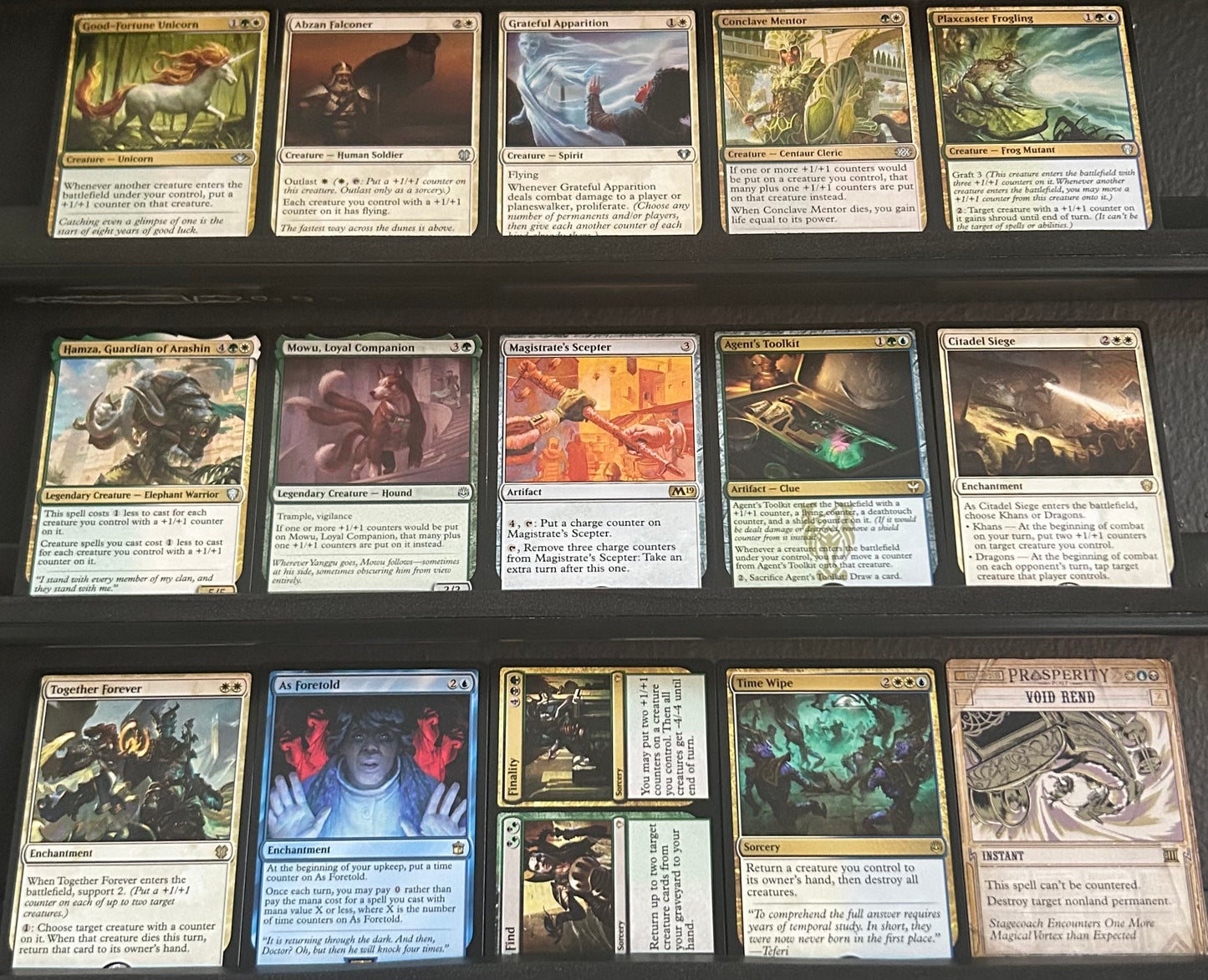 Atraxa, Praetors' Voice - 1/1 Counters