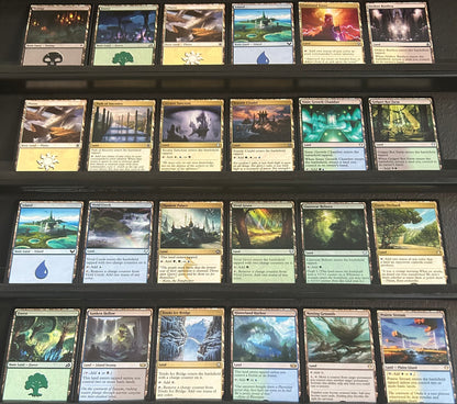 Atraxa, Praetors' Voice - 1/1 Counters